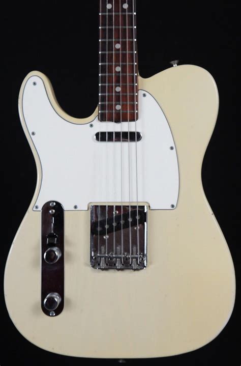 fender telecaster left handed used.